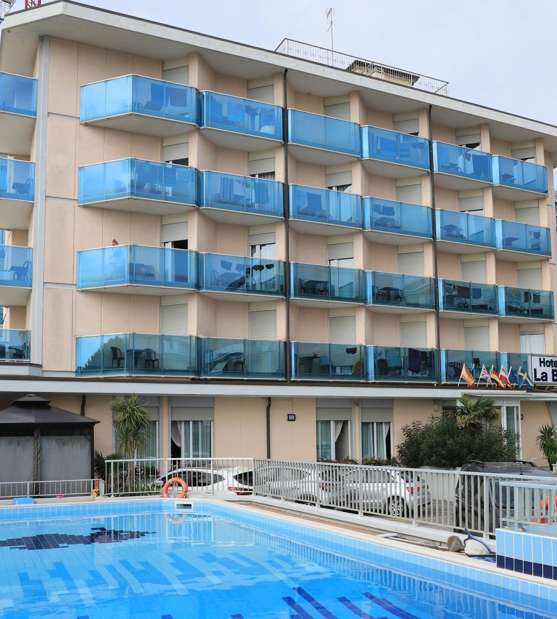 Hotel La Bussola Lido di Jesolo Kültér fotó